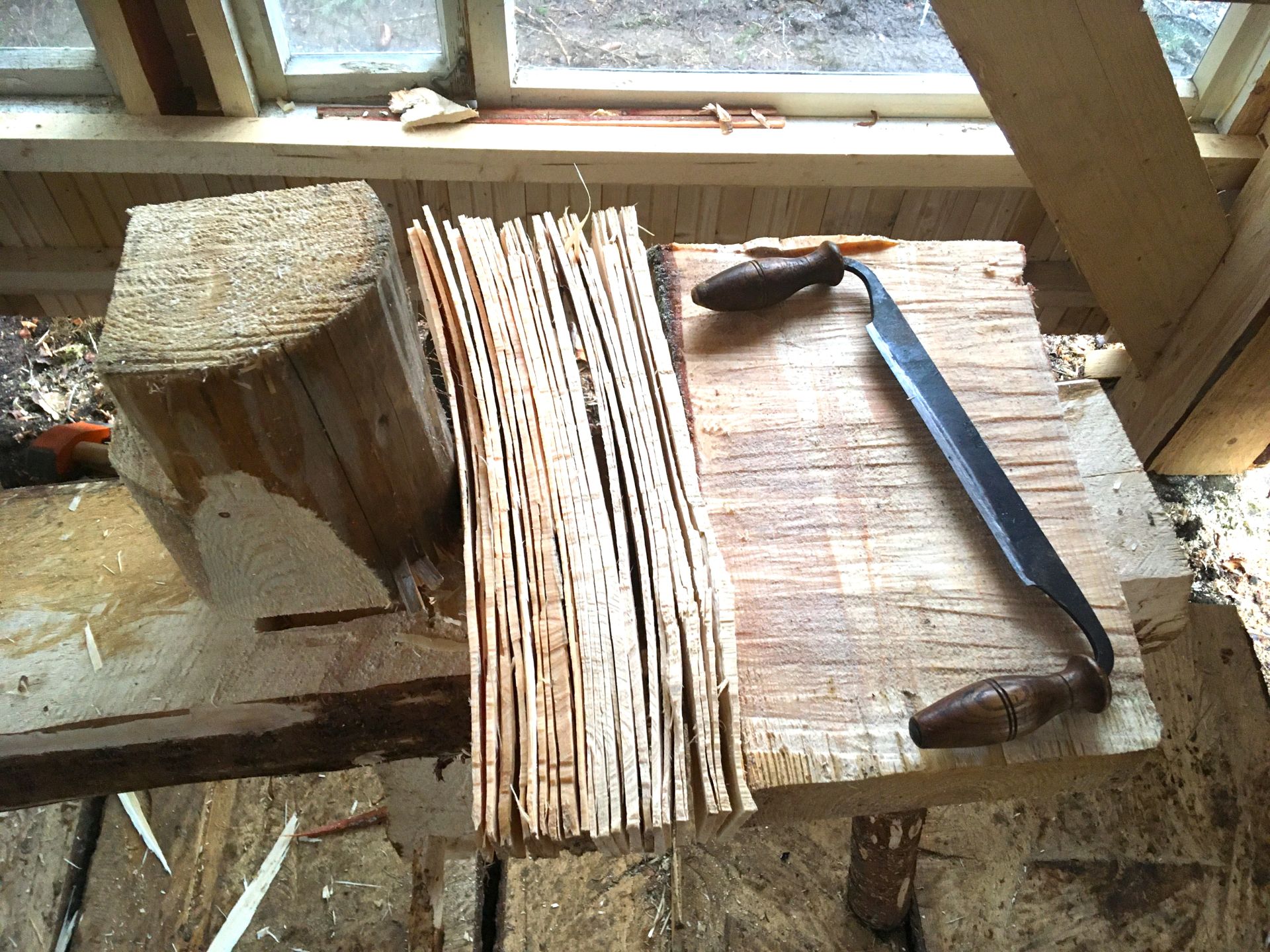 Laastukatuste ehitus. Antsla ja Lõuna-Eesti. Mihkli küttepuud